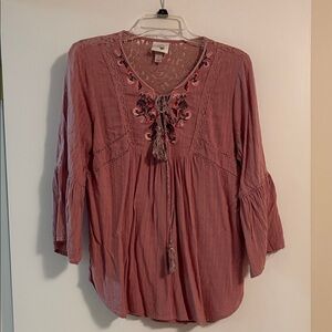 🌷Knox Rose Embroidered & Lace Blouse🌸